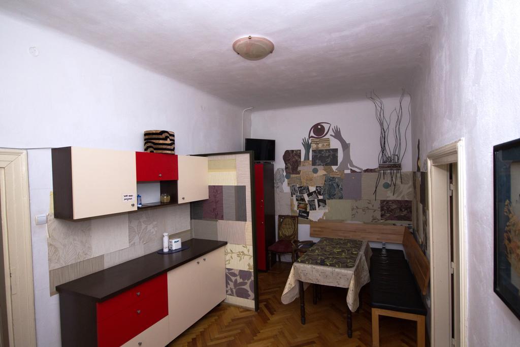 Hostel Pangeea Sibiu Eksteriør bilde